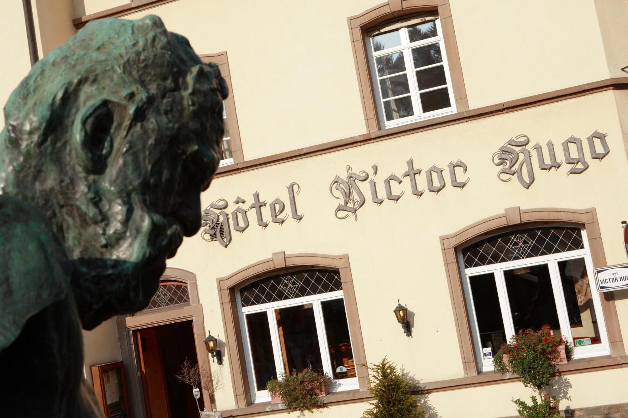 Hotel - Restaurant " Victor Hugo" Vianden Eksteriør bilde