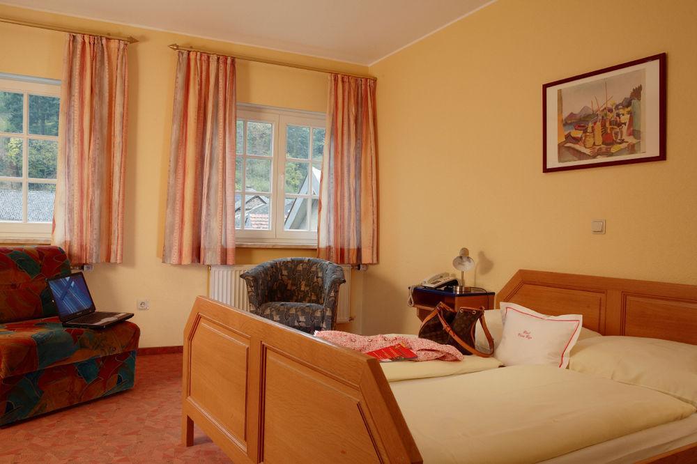 Hotel - Restaurant " Victor Hugo" Vianden Eksteriør bilde