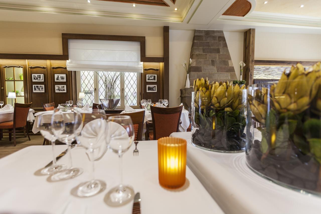 Hotel - Restaurant " Victor Hugo" Vianden Eksteriør bilde