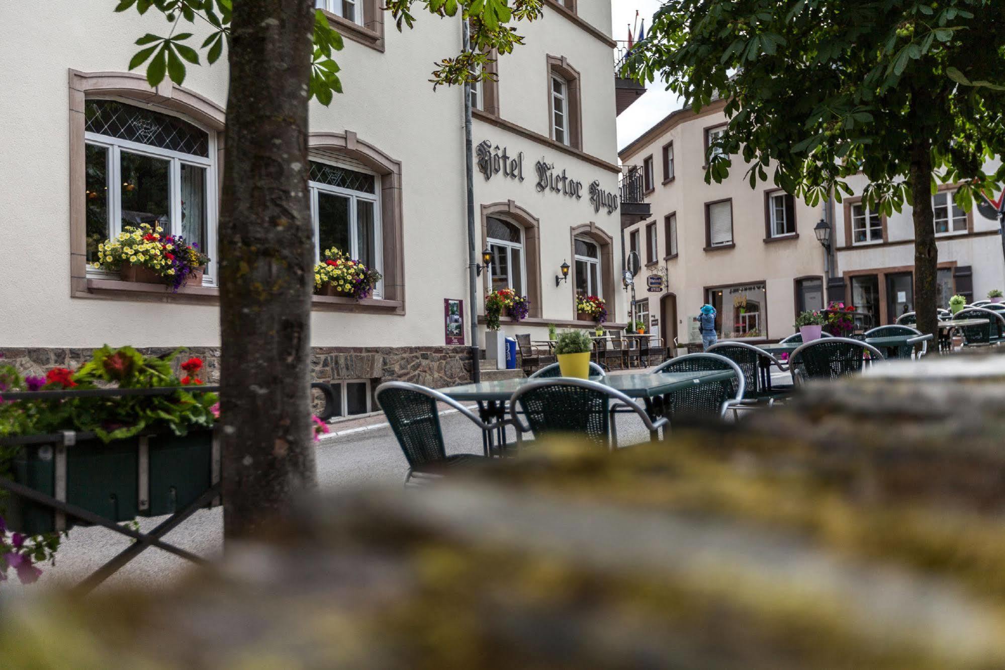Hotel - Restaurant " Victor Hugo" Vianden Eksteriør bilde