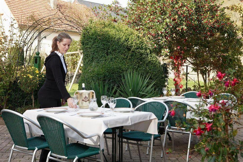 Hotel - Restaurant " Victor Hugo" Vianden Eksteriør bilde